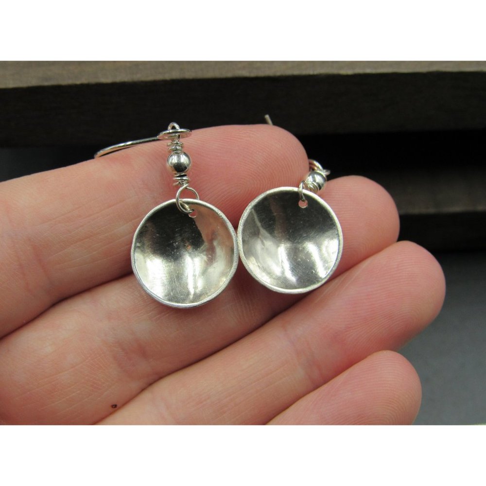 Sterling Silver Subtle Hammered Circle Dangle Ear… - image 3